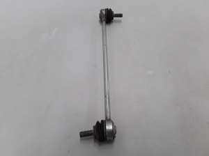 VOLVO XC70 (2007–2016) Eesmine stabilisaatori varras 30648461 - 2
