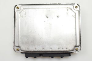 Volkswagen Golf IV (1997–2003) Engine control unit 036906032L - 2