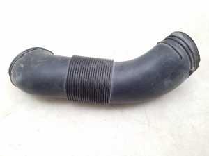  Air intake hose 