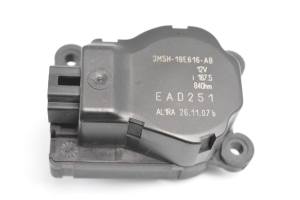 Ford Mondeo IV (2007–2015) Stellmotor Heizungsklappe 3M5H19E616AB - 5
