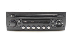 Radio (head unit) - 