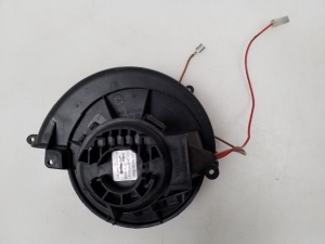 Opel Astra H (2004–2010) Heater blower motor 881061464 - 2