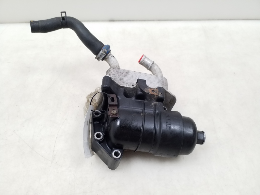 Used Kia Sorento Oil cooler 264102F020