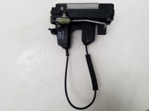 Rear side door lock - 13210763