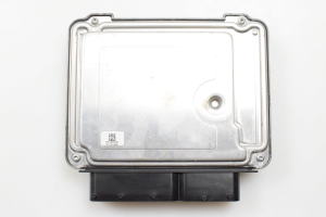 AUDI A3 8P (2003–2012) Mootori juhtplokk 03G906021LS - 4