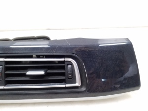 BMW 7 SERIJA F02 (2008–2015) Armatuurlaua ventilatsioonivõred 9115859 - 2