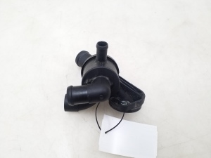 Volkswagen Passat B7 (2010–2014) Termostaat 03L121111AE - 2
