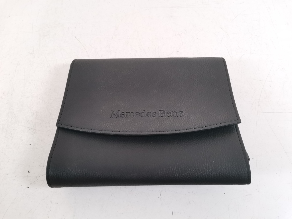 MERCEDESBENZ C (W204) Manual Service Book A0008992461 21025864 Used