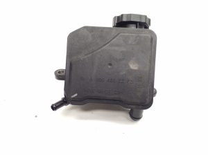   Tank power steering pump 