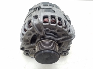 Lichtmaschine - 03L903024F