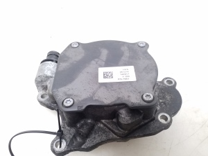 Skoda Superb (2008–2015) Vaakumpump 03L145207 - 3