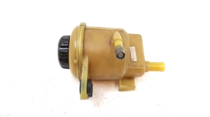   Tank power steering pump 