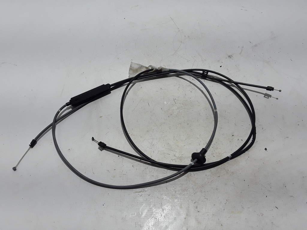 Used VOLVO XC60 Hood opening cable 31688727