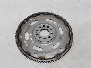   Clutch flywheel 