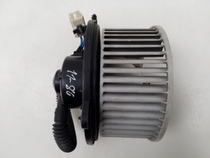 Mazda 626 (1997–2002) Heizungsgebläsemotor 8940000060 - 3