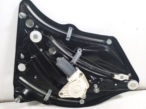Mercedes Benz E-Class W207 (2009–2017) Rear fort window lifter frame A2076700103 - 2
