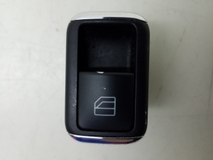   Rear side door window switch  - A2048700451 