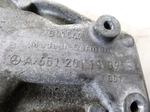  Other engine part 