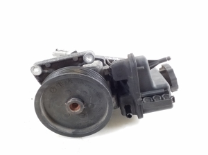  Power steering pump 