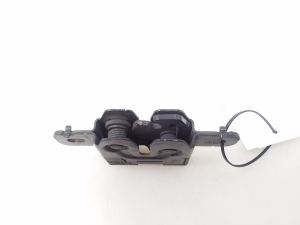 VOLVO S80 II (2006–2016) Hood latch 31298609 - 3