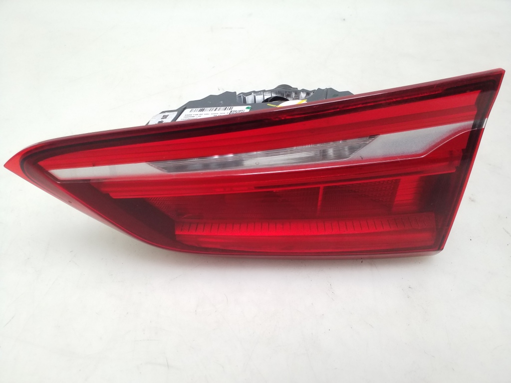 BMW X1 F48/F49 (2015-2023) Right Side Tailgate Taillight 7350698 25062519