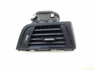 Dashboard air vent grilles - 9218550