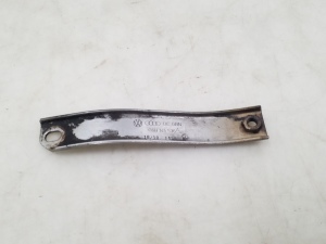 AUDI A4 B8 (2007–2016) Other bracket 06H145536A - 3