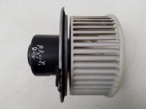 Mazda 626 (1997–2002) Salongi puhuri mootor HB111GE4T - 2