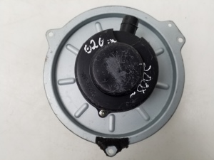 Mazda 626 (1997–2002) Salongi puhuri mootor HB111GE4T - 3