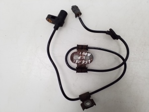 ABS-Sensor vorne - 27540AE010