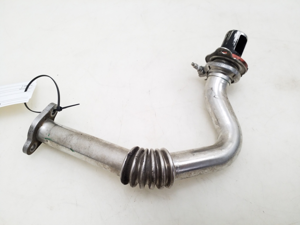 Used Volkswagen Golf EGR valve pipe 03L131521R
