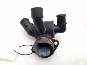 Volkswagen Passat B7 (2010–2014) Kühlmittelthermostat 03L121111AE - 3
