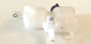 LEXUS RX AGL2 (2015–2022) Coolant reservoir - 4