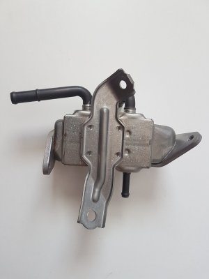  EGR valve cooler 