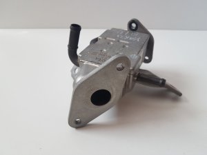  EGR valve cooler 