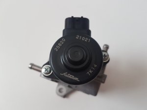  EGR valve 