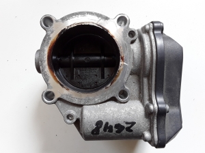  Accelerator valve 