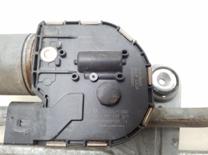  Windshield wiper mechanism and its details 