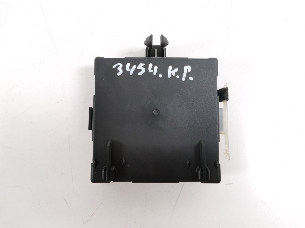 MERCEDES-BENZ C-Class W204/S204/C204 (2004-2015) Front Left Door Control Unit A2128203385, A2128203485 21026057