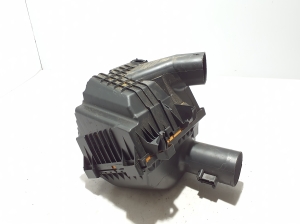 RENAULT Trafic III (2014–2022) Luftfiltergehäuse 165009078R - 5