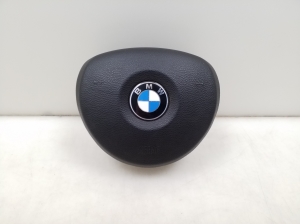 Steering wheel airbag - 3051642