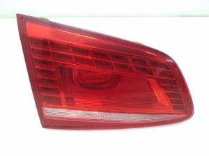 Volkswagen Touareg II (2010–2018) Rückleuchte Heckleuchte innen