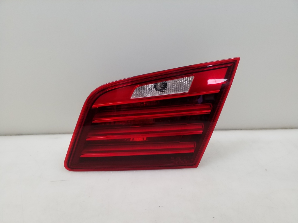 BMW 5 Series F10/F11 (2009-2017) Right Side Tailgate Taillight 7306164 25062564
