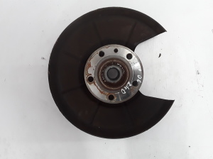  Rear hub 