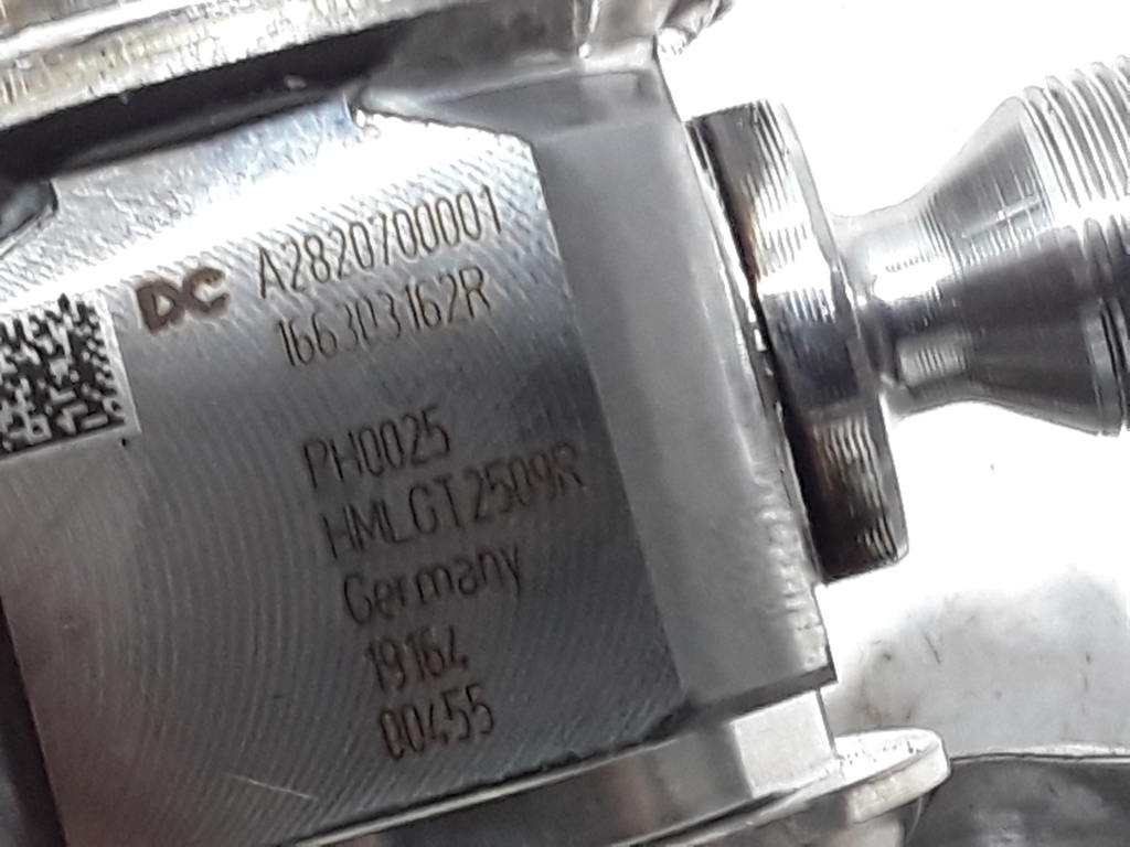 RENAULT Kadjar 1 generation (2015-2024) Fuel Pump 166303162R 22429500