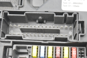 Opel Corsa D (2006–2014) Drošinātāju kaste salonā 13265078 - 4