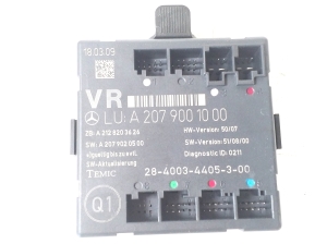 Mercedes Benz E-Class W207 (2009–2017) Front door control unit A2079001000 - 2