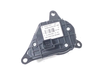 Mercedes Benz E-Class W207 (2009–2017) Slēdzis uz stūres A2048210151 - 2
