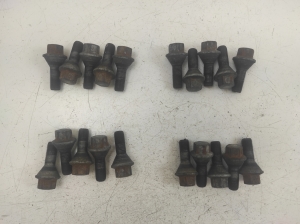   Radmuttern, Schrauben  - 26747 