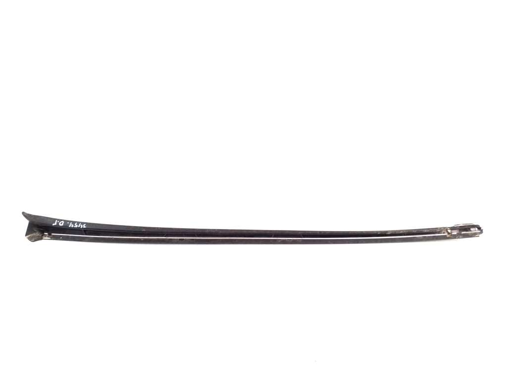 MERCEDES-BENZ C-Class W204/S204/C204 (2004-2015) Windshield Right Vertical Trim A2046907462, A2046902062 21026330